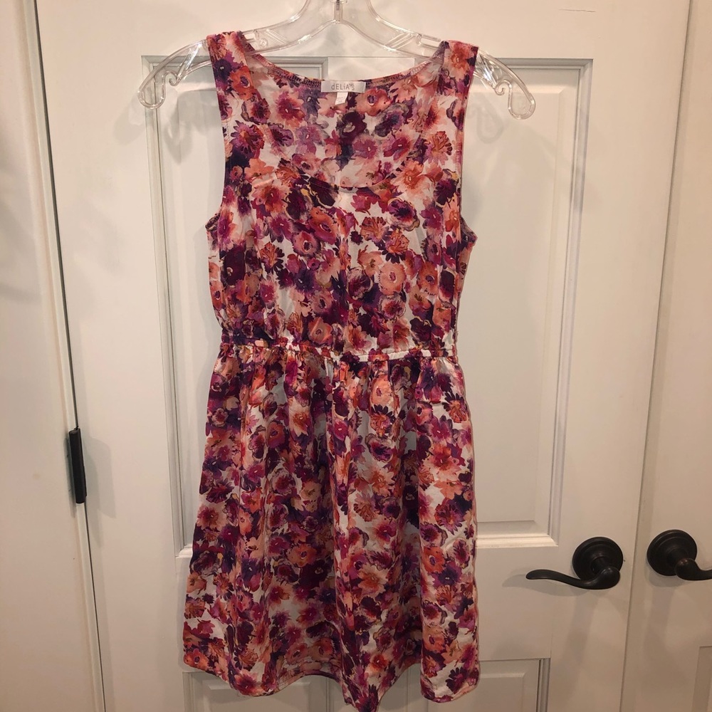 Delia’s floral dress.